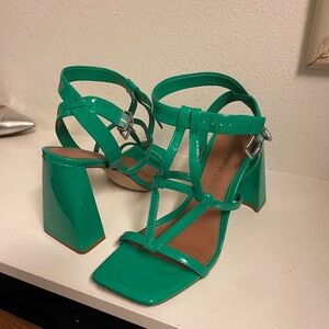 Green Gianni Bini Heels size 9.5